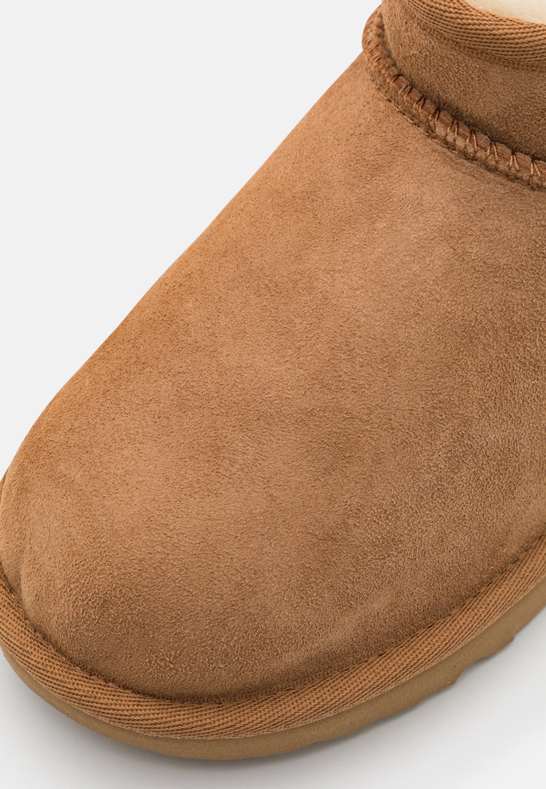 UGG CLASSIC ULTRA MINI UNISEX - Klasyczne botki - kasztanowe
