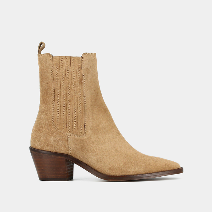 Bottines à talons et fronces  en croute taupe