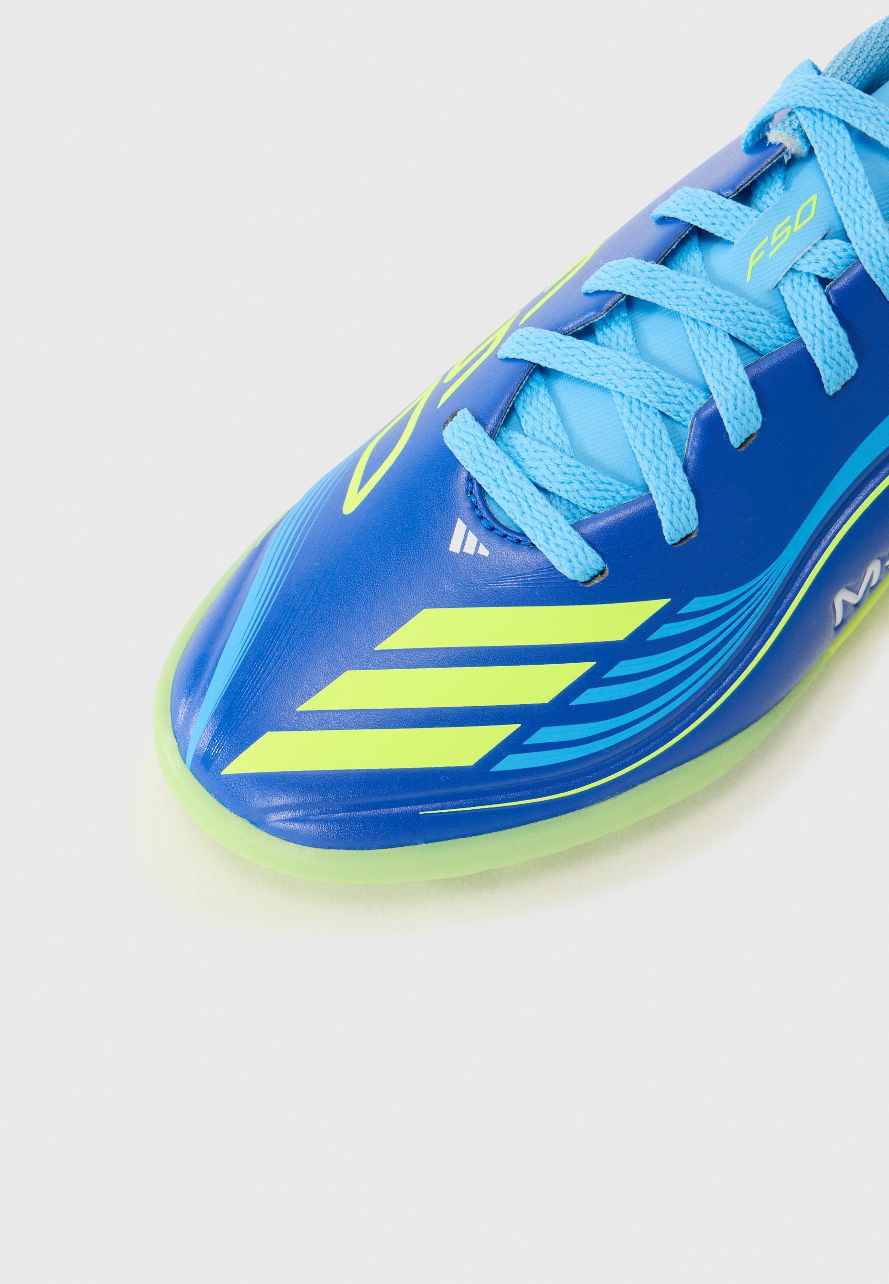 adidas Performance F50 UNISEX - Buty piłkarskie typu turf - królewski błękit/żółć słoneczna