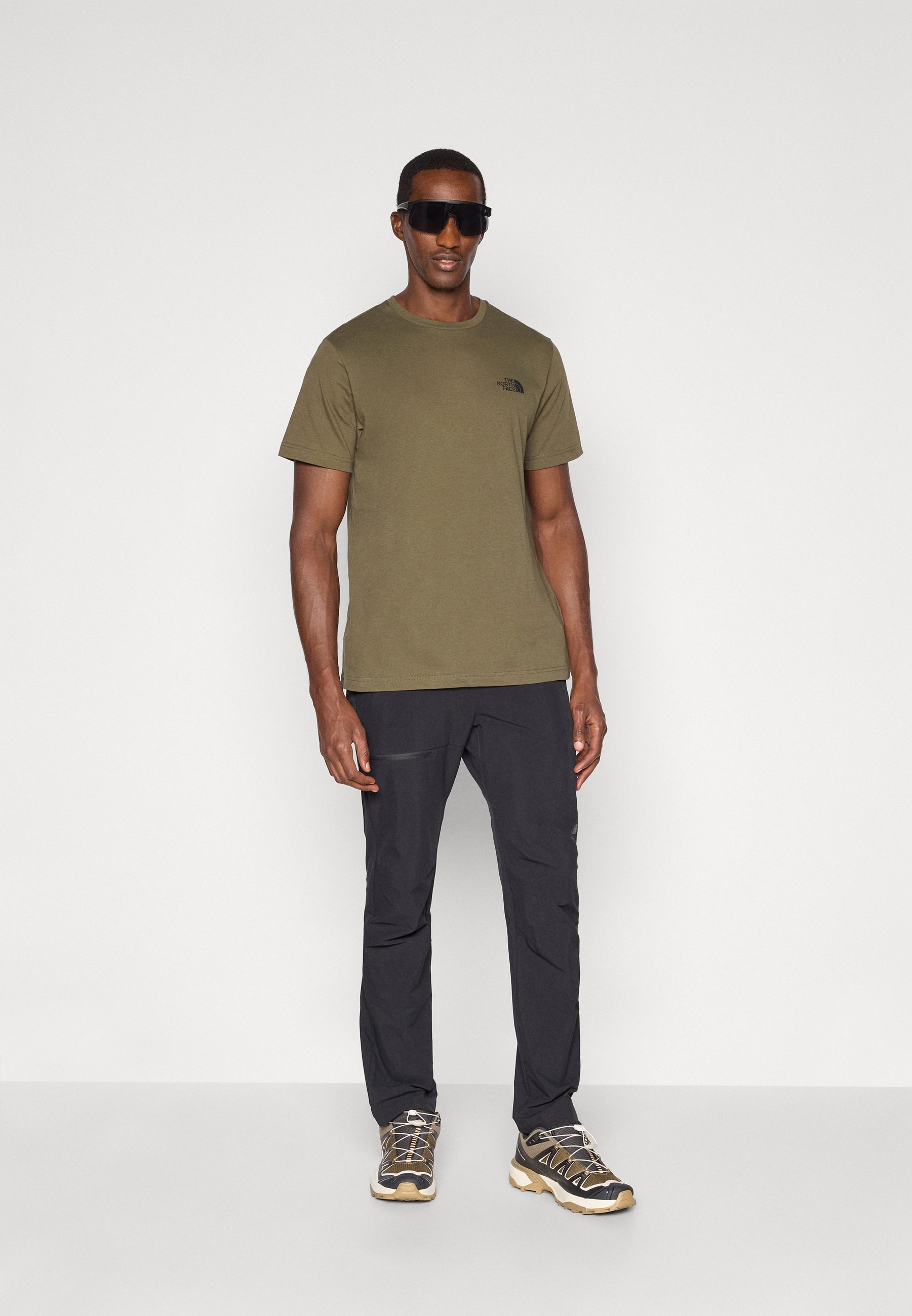 T-shirt The North Face BOX EDGE OF LIGHT INFILL TEE - Stampa - nuovo colore verde tortora/nero