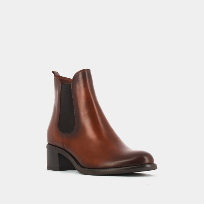 Bottines à talons  en cuir cognac