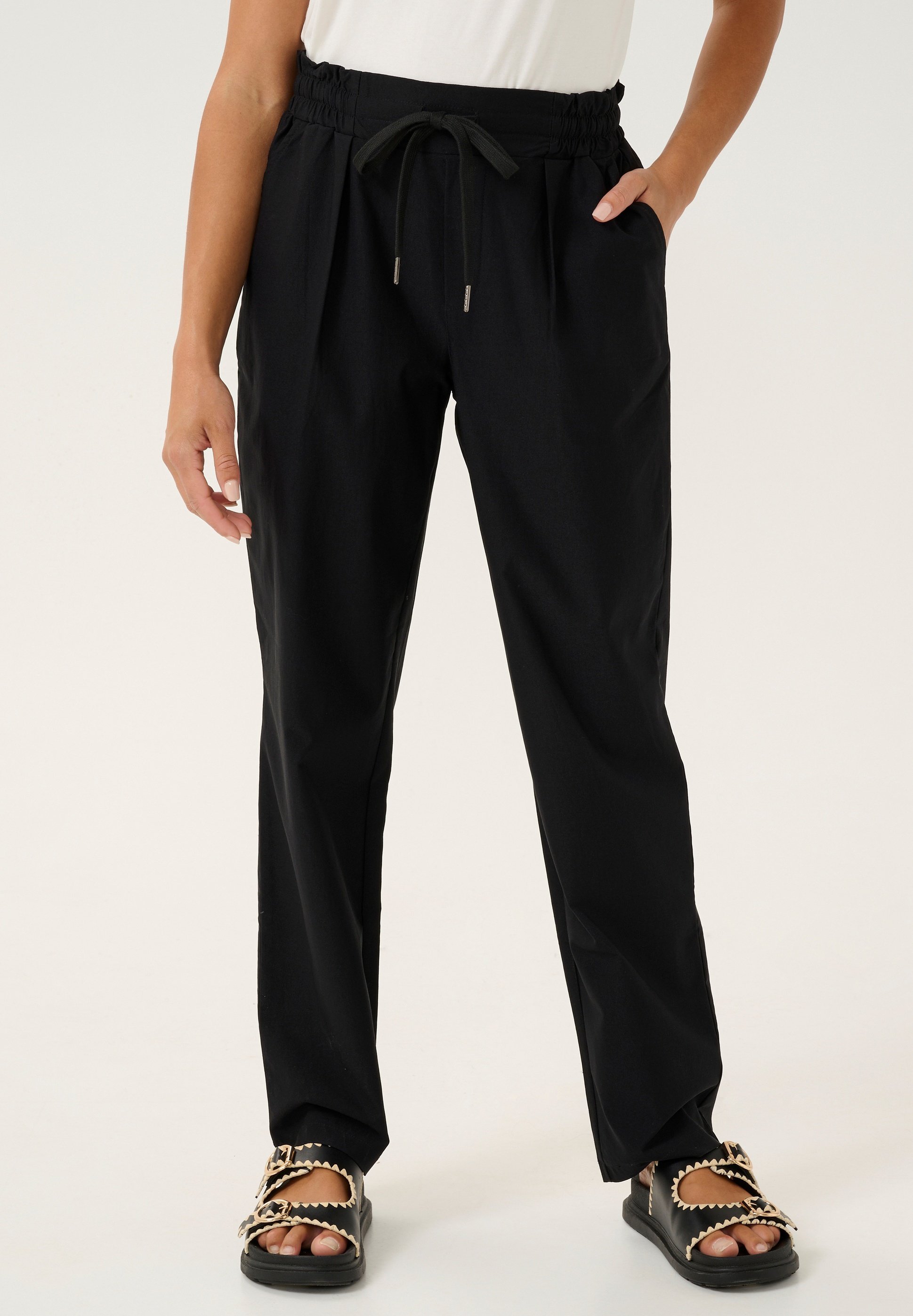 Crème TESS - Pantalon - noir profond