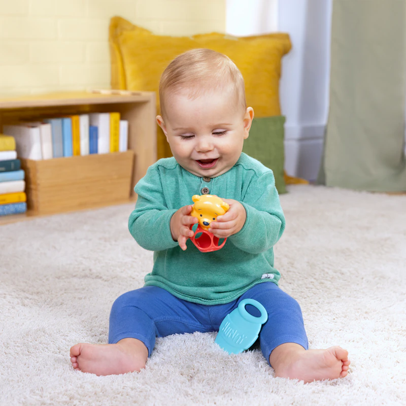 Bright Starts Hunny & Shake Winnie Puuh Beißring mit Rassel