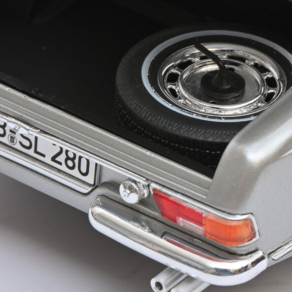 Μοντέλο αυτοκινήτου Mercedes Benz 280 SL (κλίμακα 1:18)