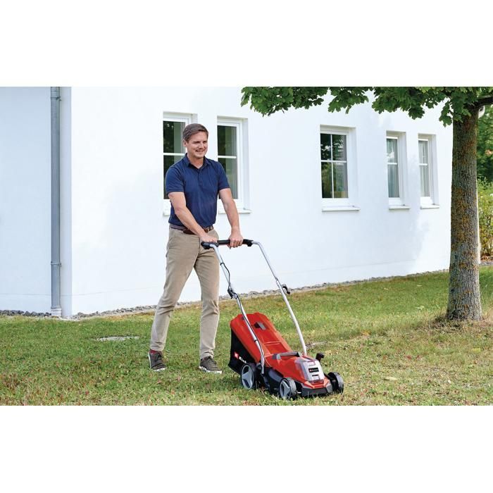 Kit de cortacésped inalámbrico Einhell GE-CM 18/33 Li PXC (18 V, 200 m²). Incluye batería de 4,0 Ah y cargador.