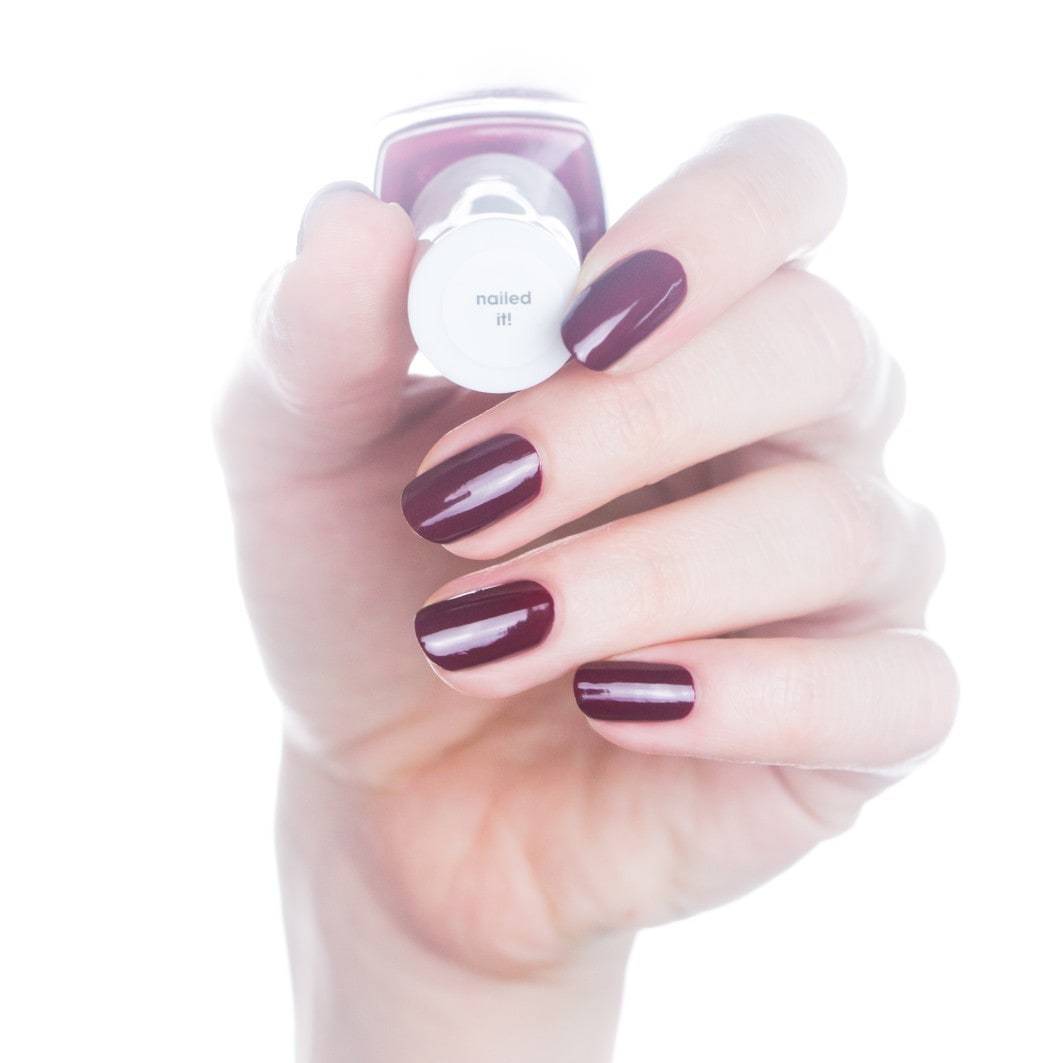 Lak na nechty Essie Original Coral & Red - 13,5 ml