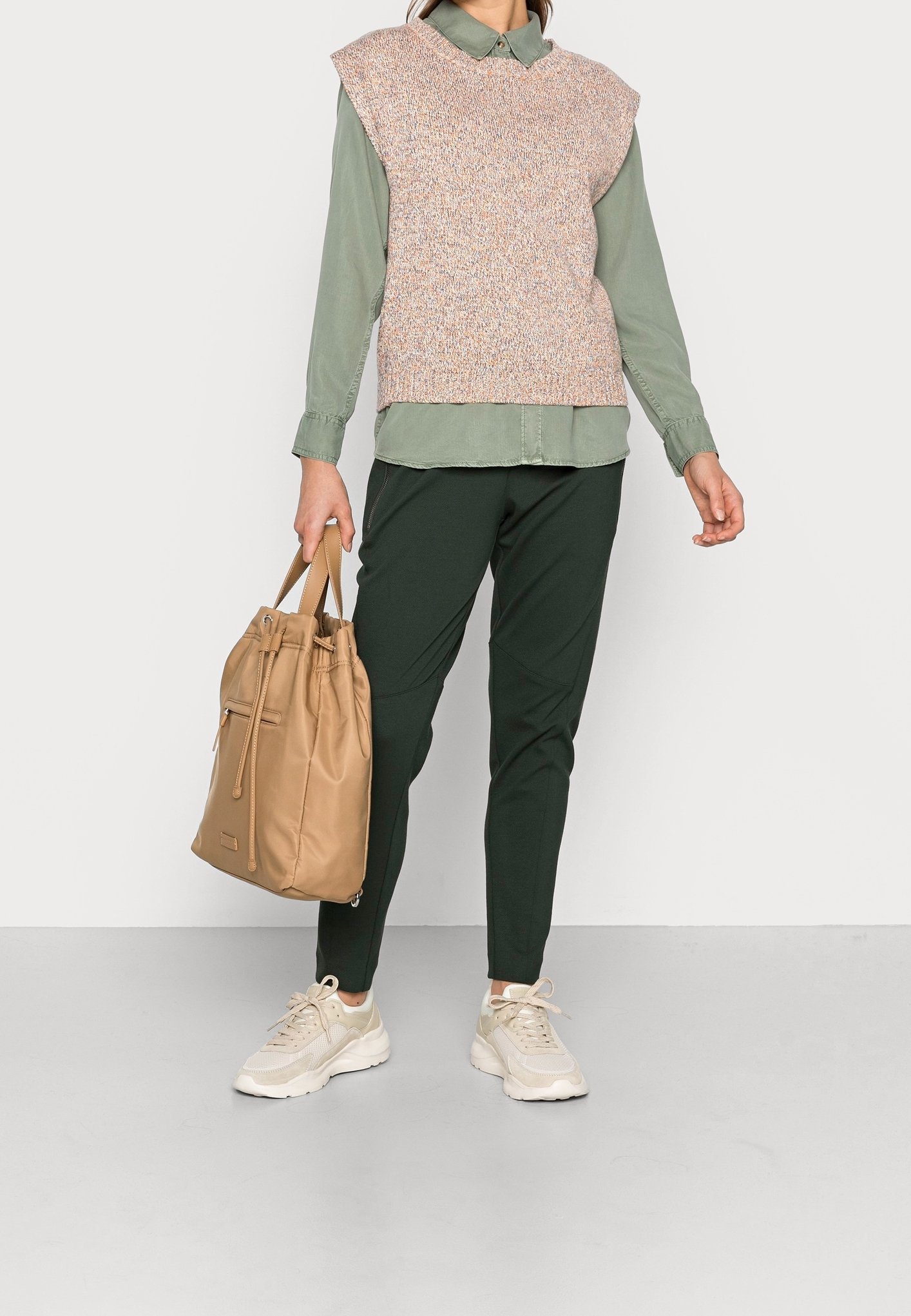 Pull Esprit beige