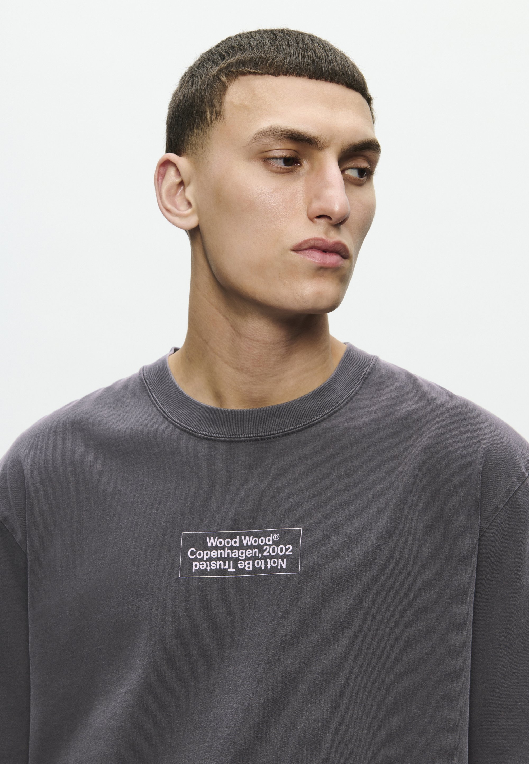 WOOD WOOD GARY TYPO - T-shirt imprimé - sable noir
