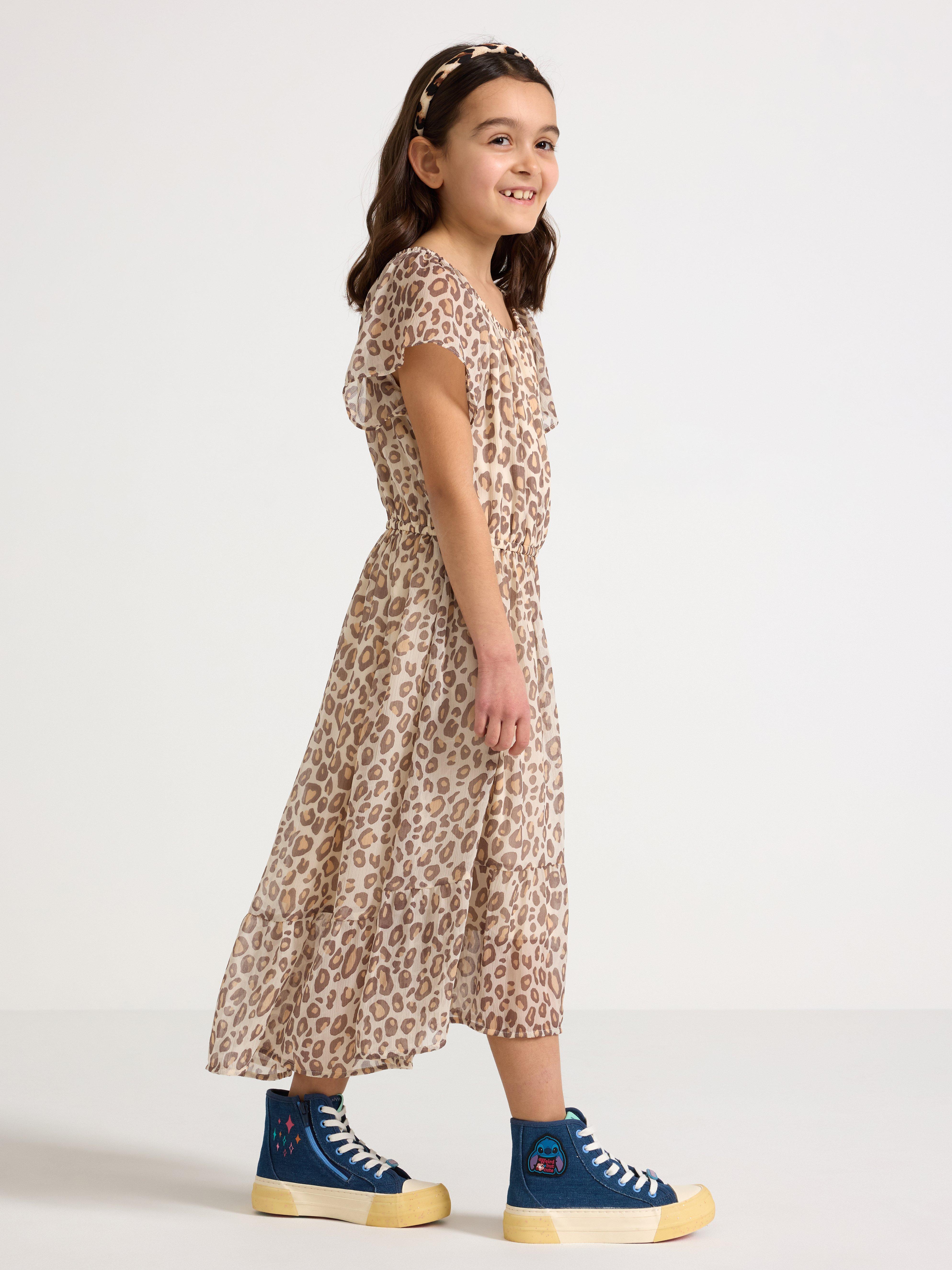 Vestido de gasa color beige claro