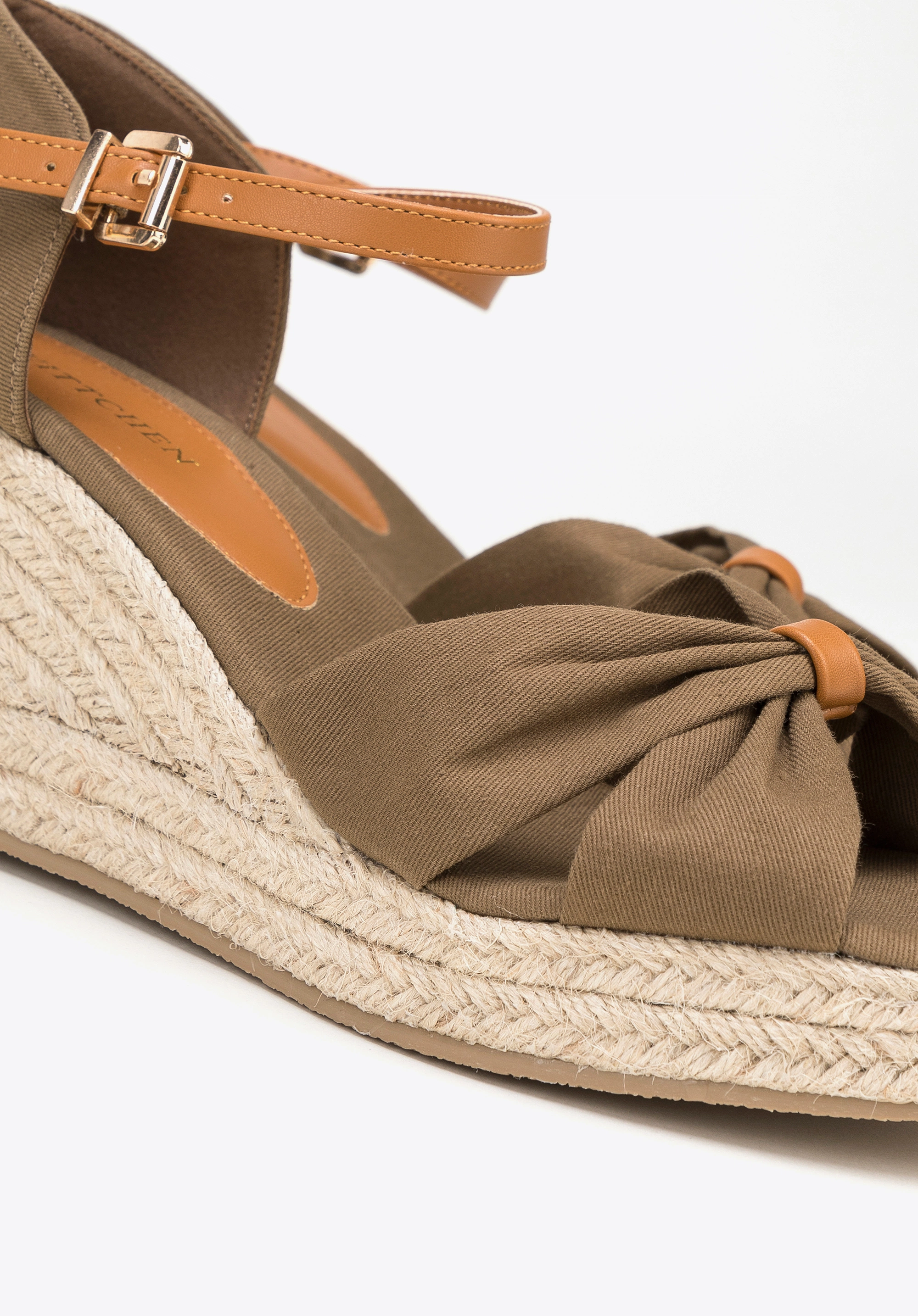 Damskie espadryle z kokardą z przodu khaki