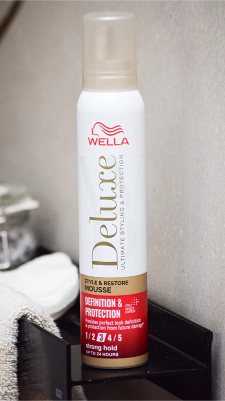 Мус для об'єму волосся Wella Deluxe Definition & Protection