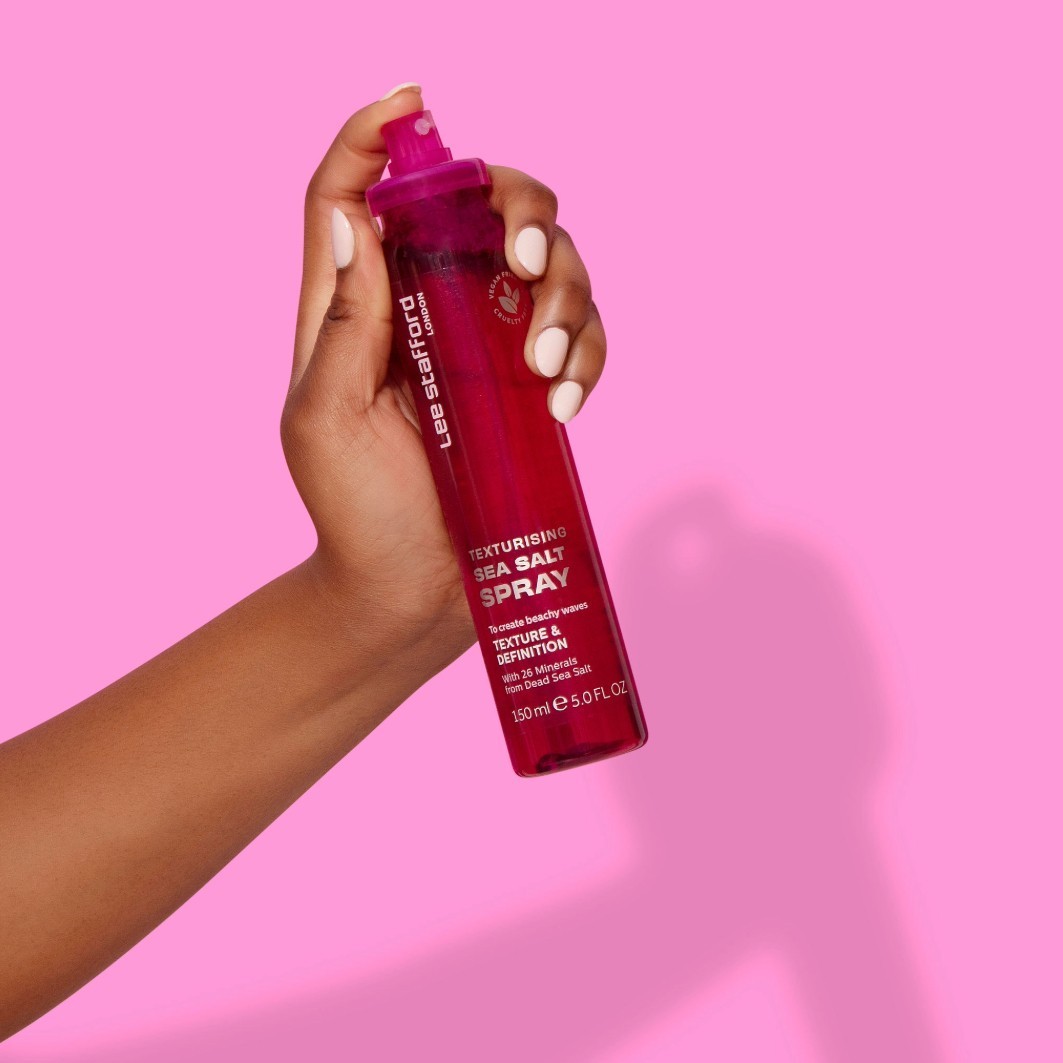 Lee Stafford stylingový sprej na vlasy Beach Babe s morskou soľou - 150 ml
