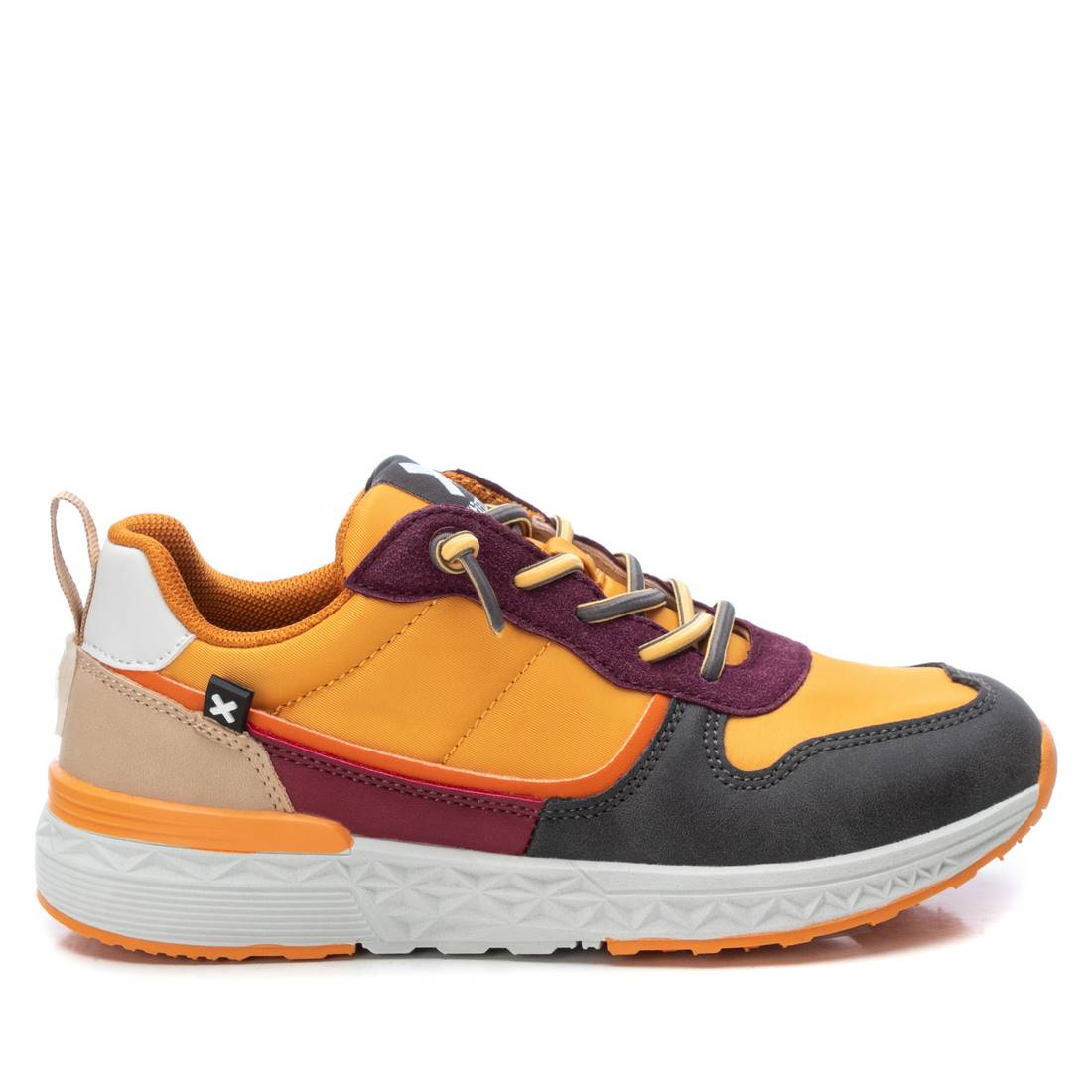  Sneaker Xti 150646