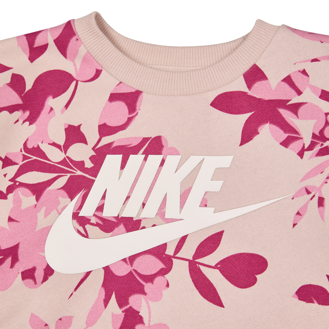 Nike Blommig