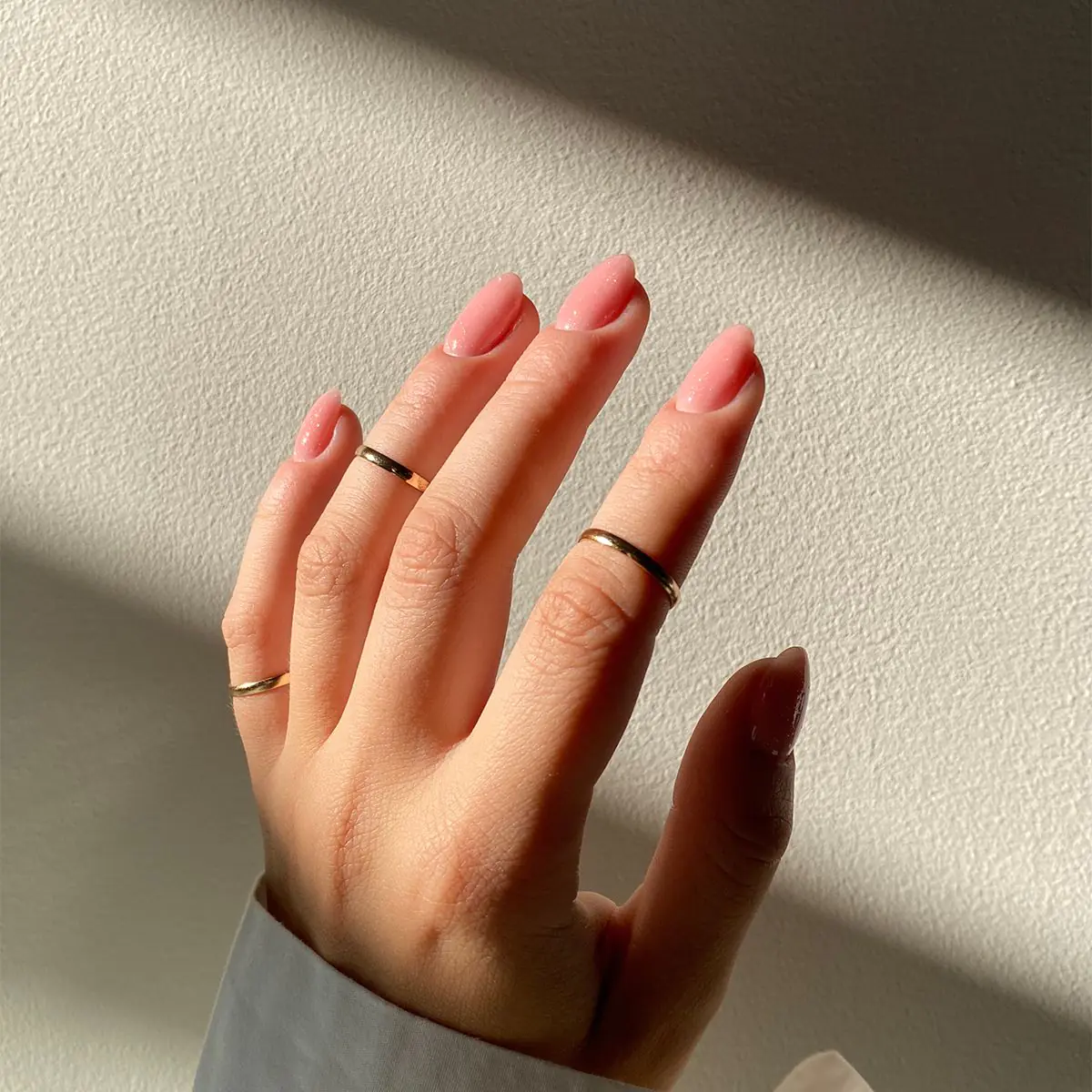 Hi Hybrid Lakier hybrydowy 132 Pale Blush Tulle