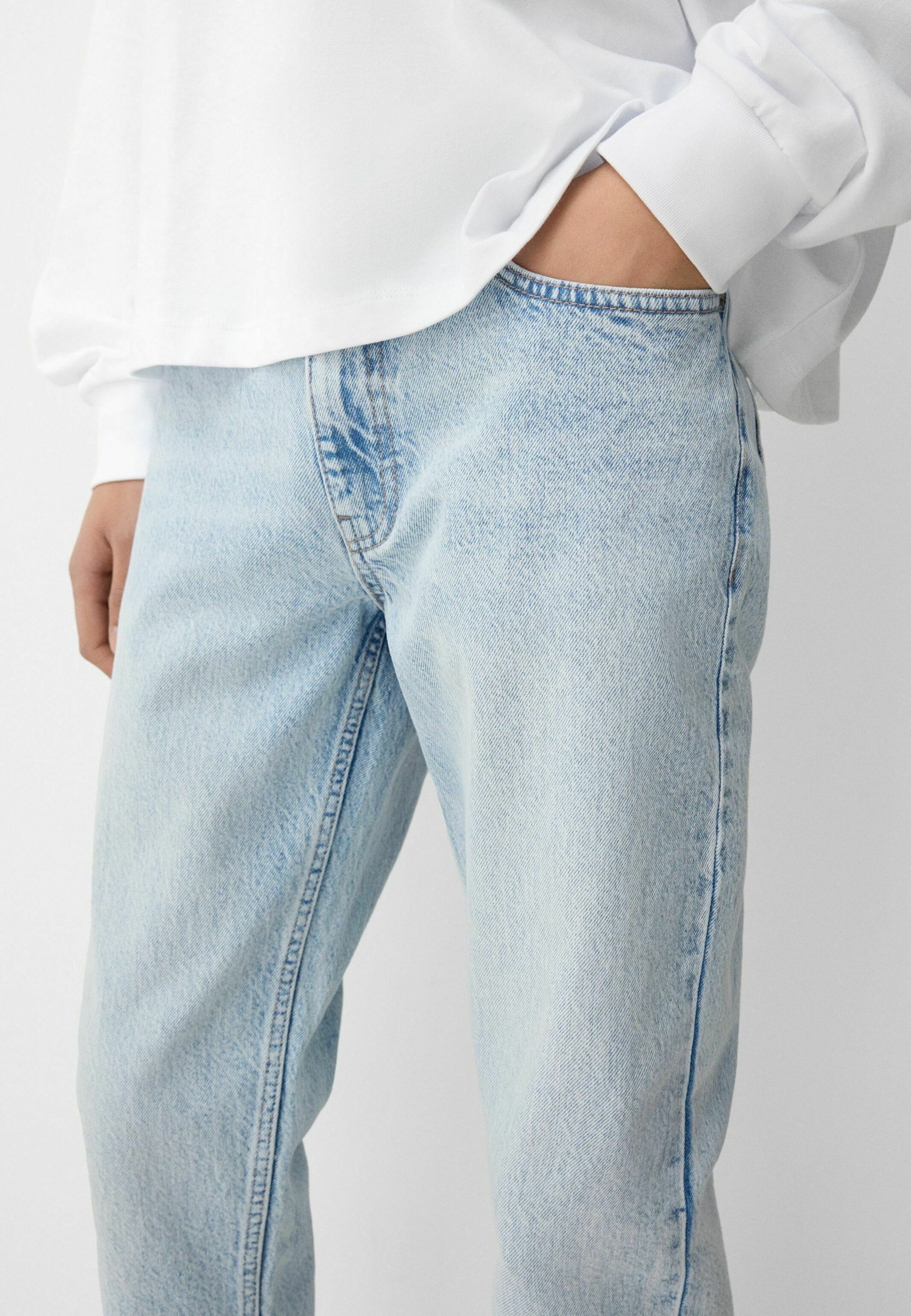 Jean Bershka coupe fuselée - bleu clair