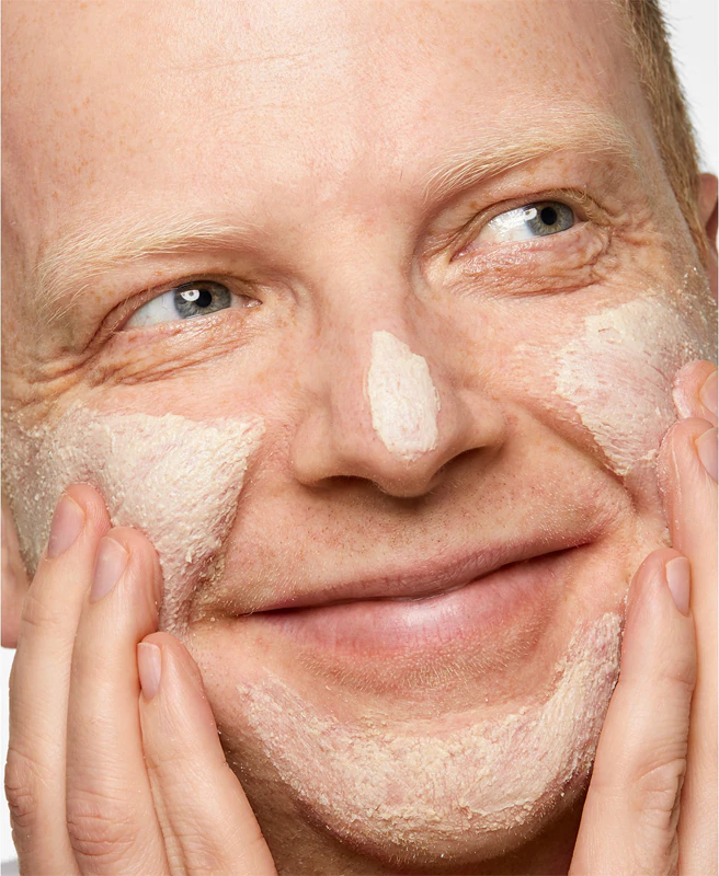 Esfoliante facial Clinique For Men™