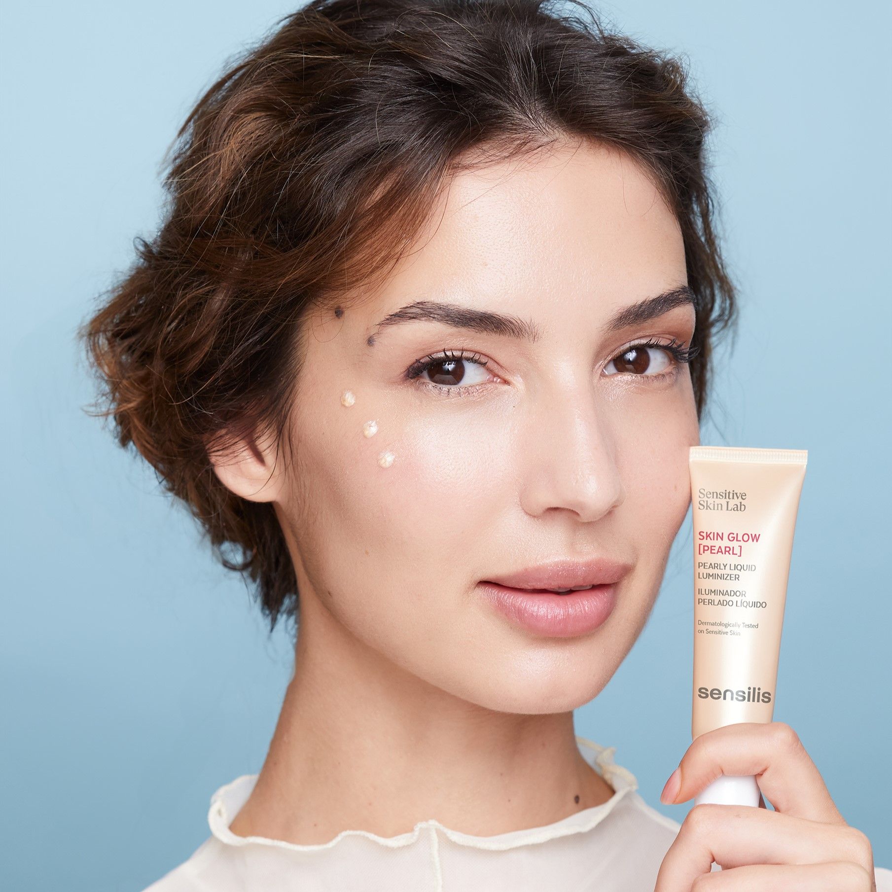 Skin Glow Pearl течни бисерни илуминатор Козметика за лице из апотеке