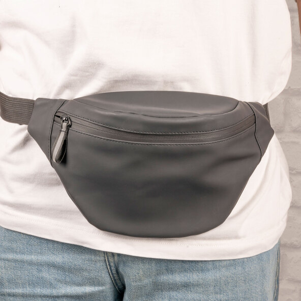 Waterproof belt bag, black