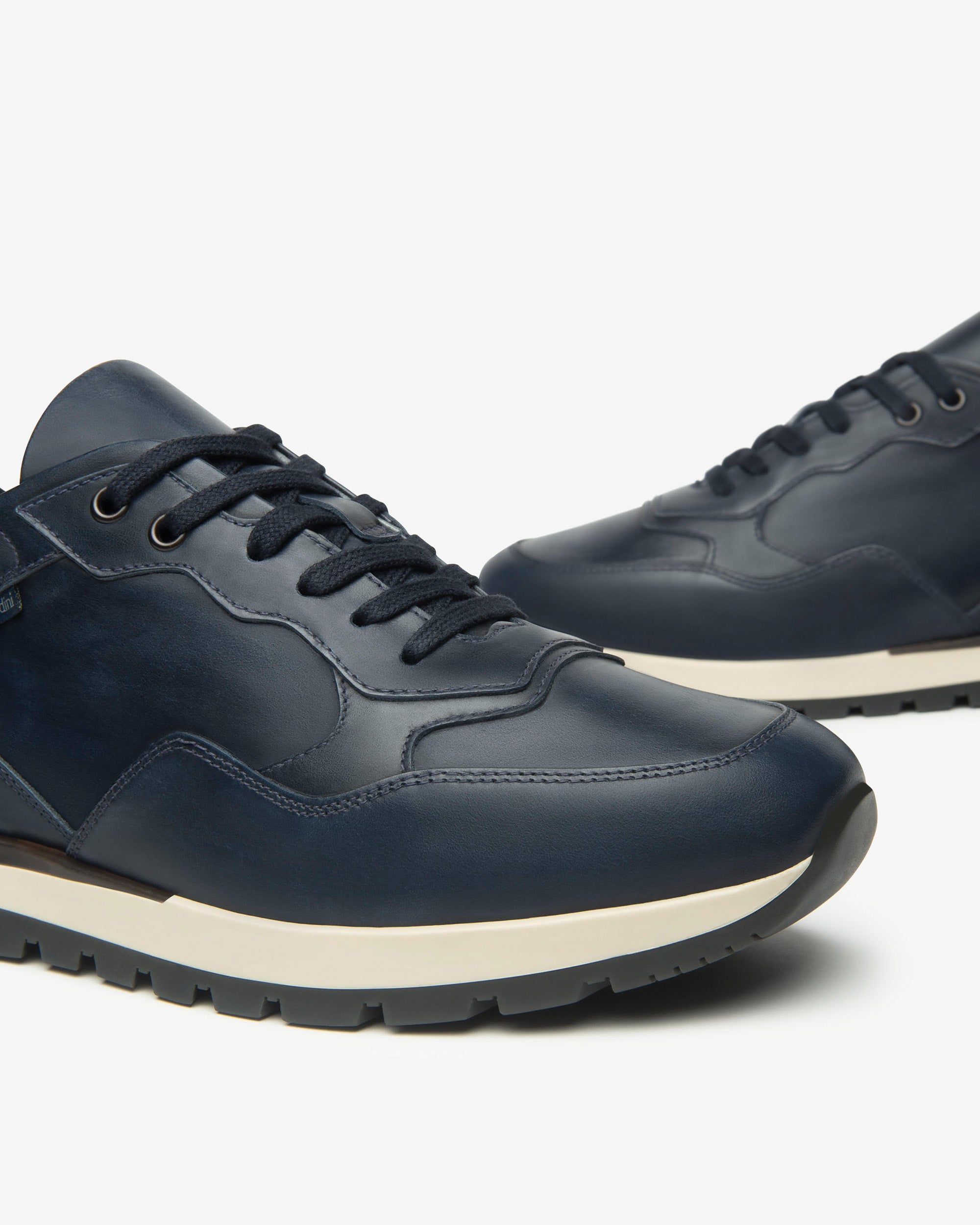  Herren-Sneaker aus Leder