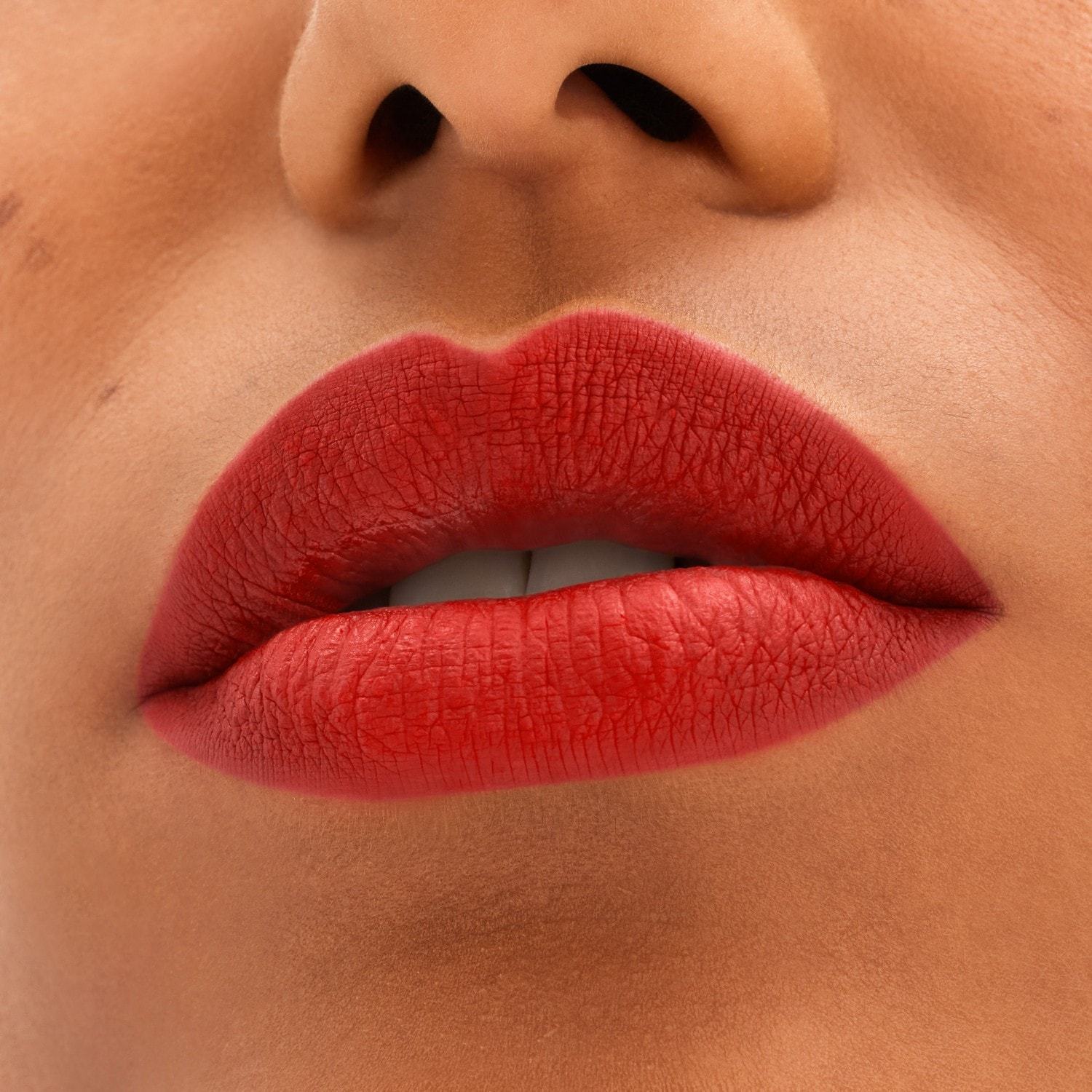 Rúž MAC Locked Kiss - 1,8 g
