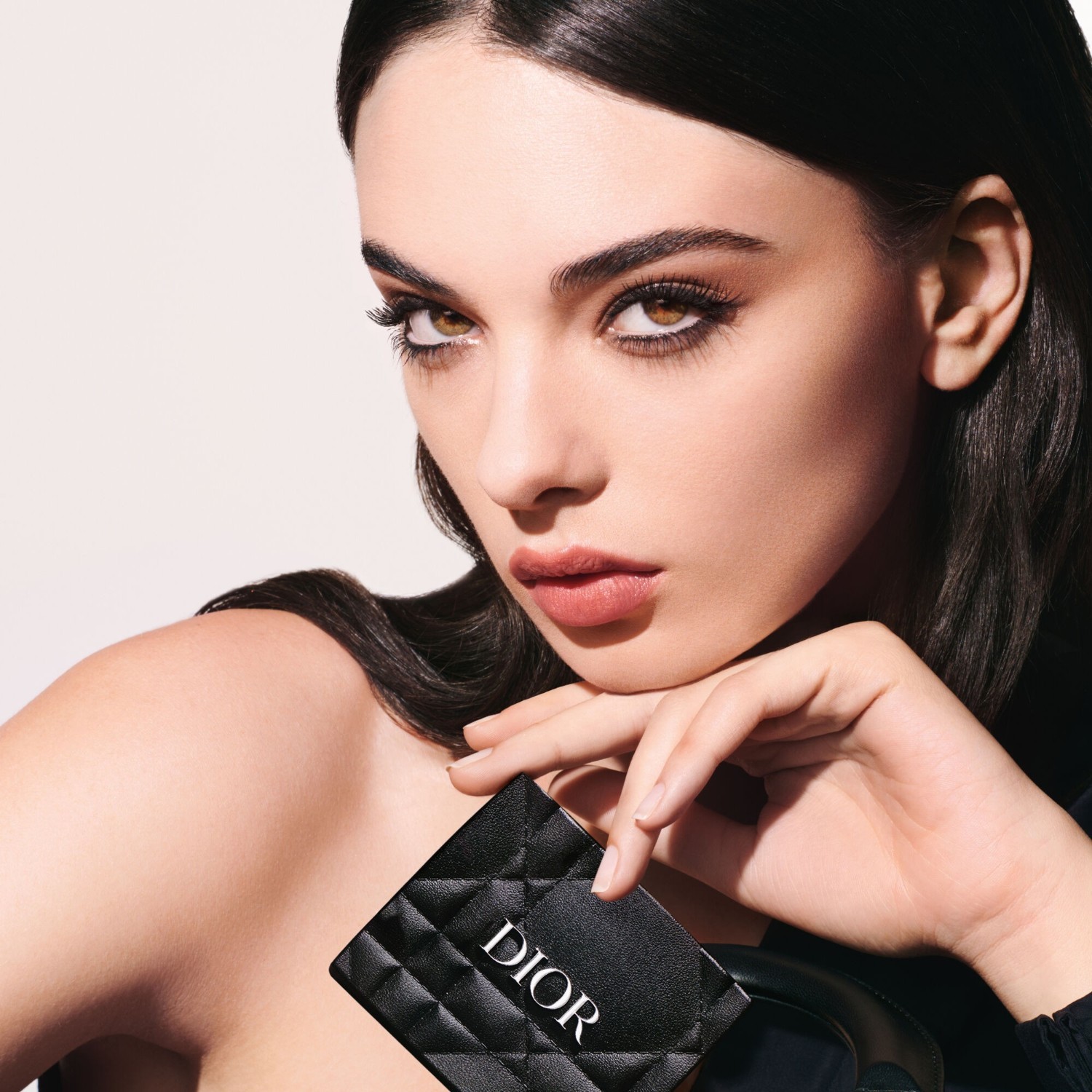 Paleta očných tieňov DIOR Diorshow 5 farieb - Cannage Limited Edition - 7 g