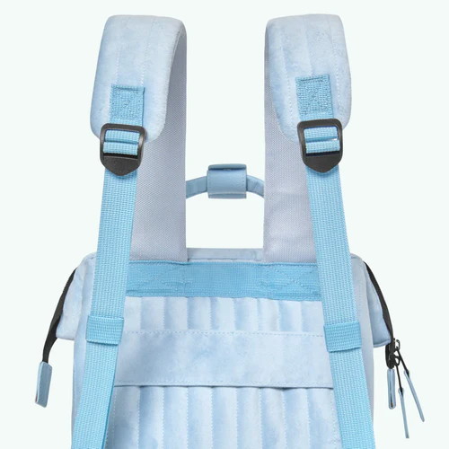 Cabaia Adventurer Kleiner Rucksack Saint Pierre hellblau