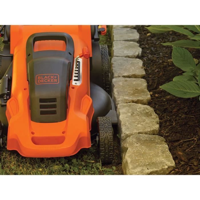 Rasaerba elettrico con filo - BLACK+DECKER - LM2000-QS - 2000W - Larghezza di taglio 48 cm - Funzione mulching, scarico laterale o sacco di raccolta erba da 50 litri