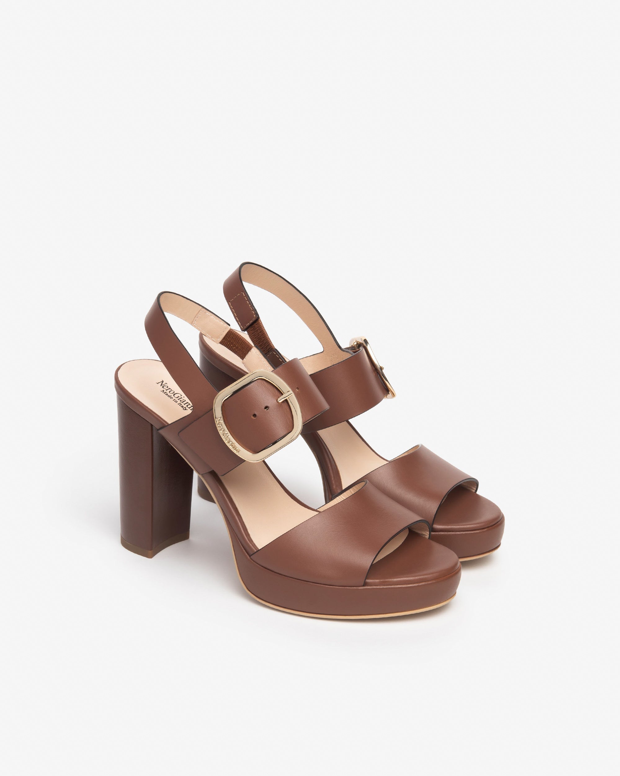  Sandales en cuir pour femmes