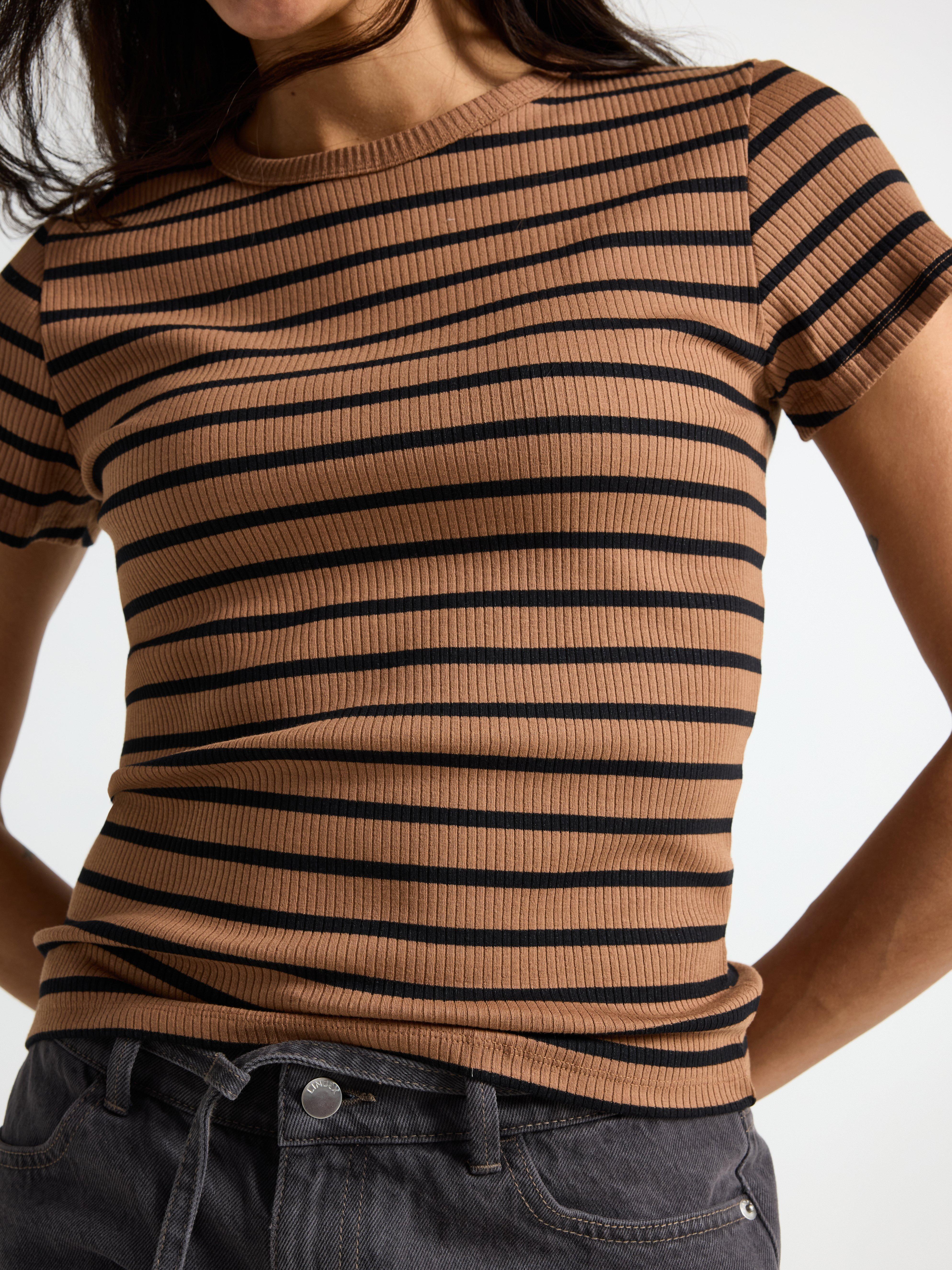 Ribbad kortärmad topp Light Brown