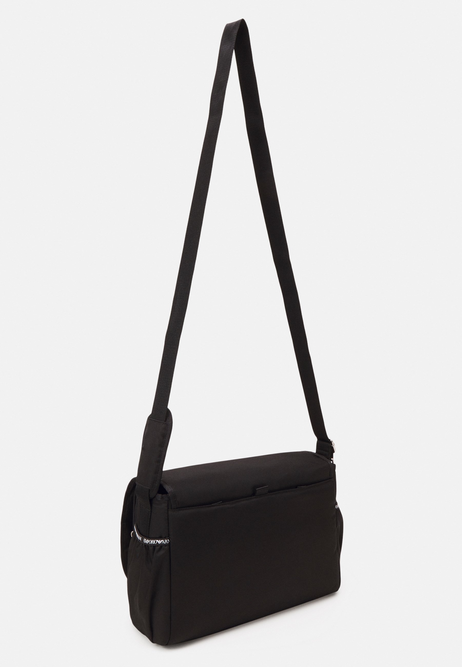 Borsa fasciatoio Emporio Armani - nera