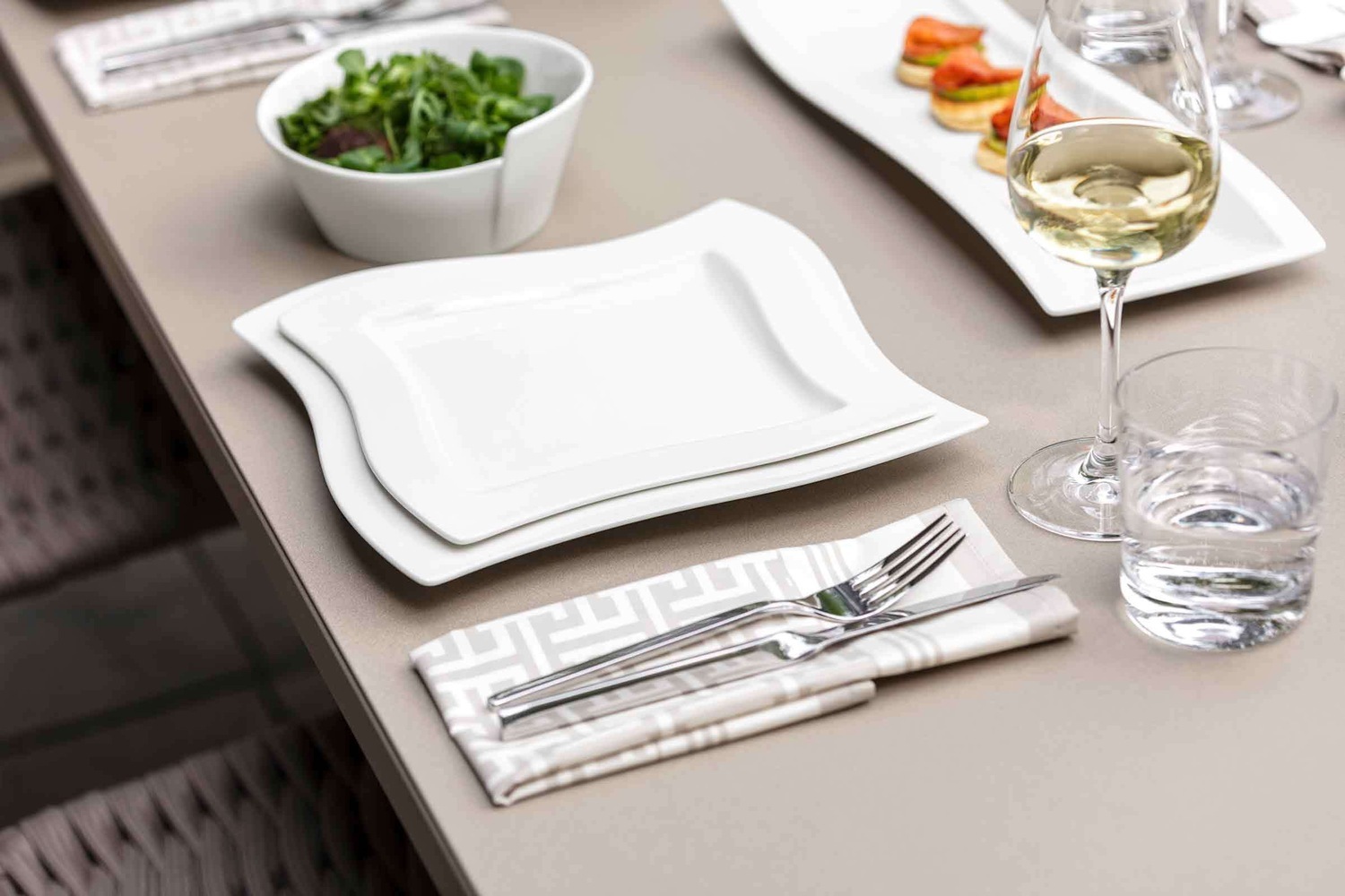 Villeroy & Boch NewWave kvadratni tanjir za doručak - 1 komad