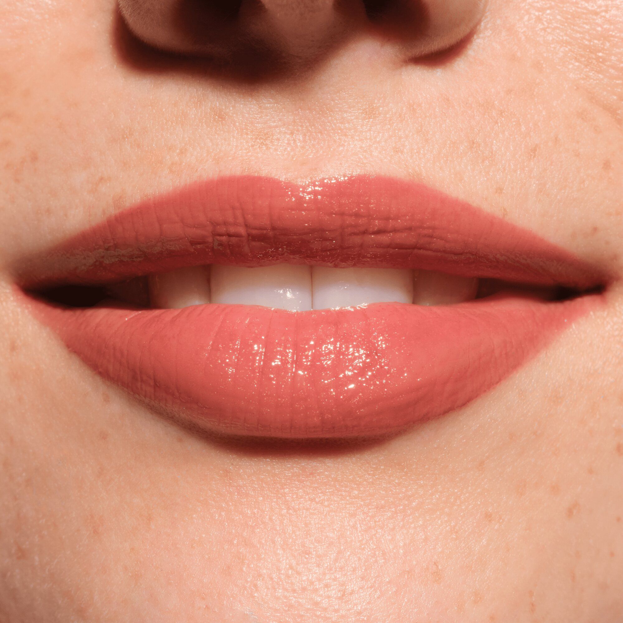 Melt & Plump Lip Plumper Lūpu apjoma palielinātājs Lūpu kontūrzīmuļi