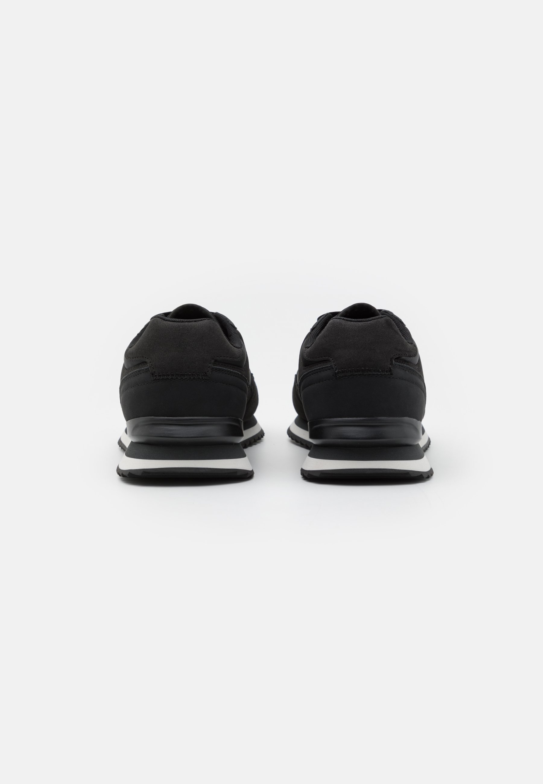 Pier One UNISEXE - Baskets - noires