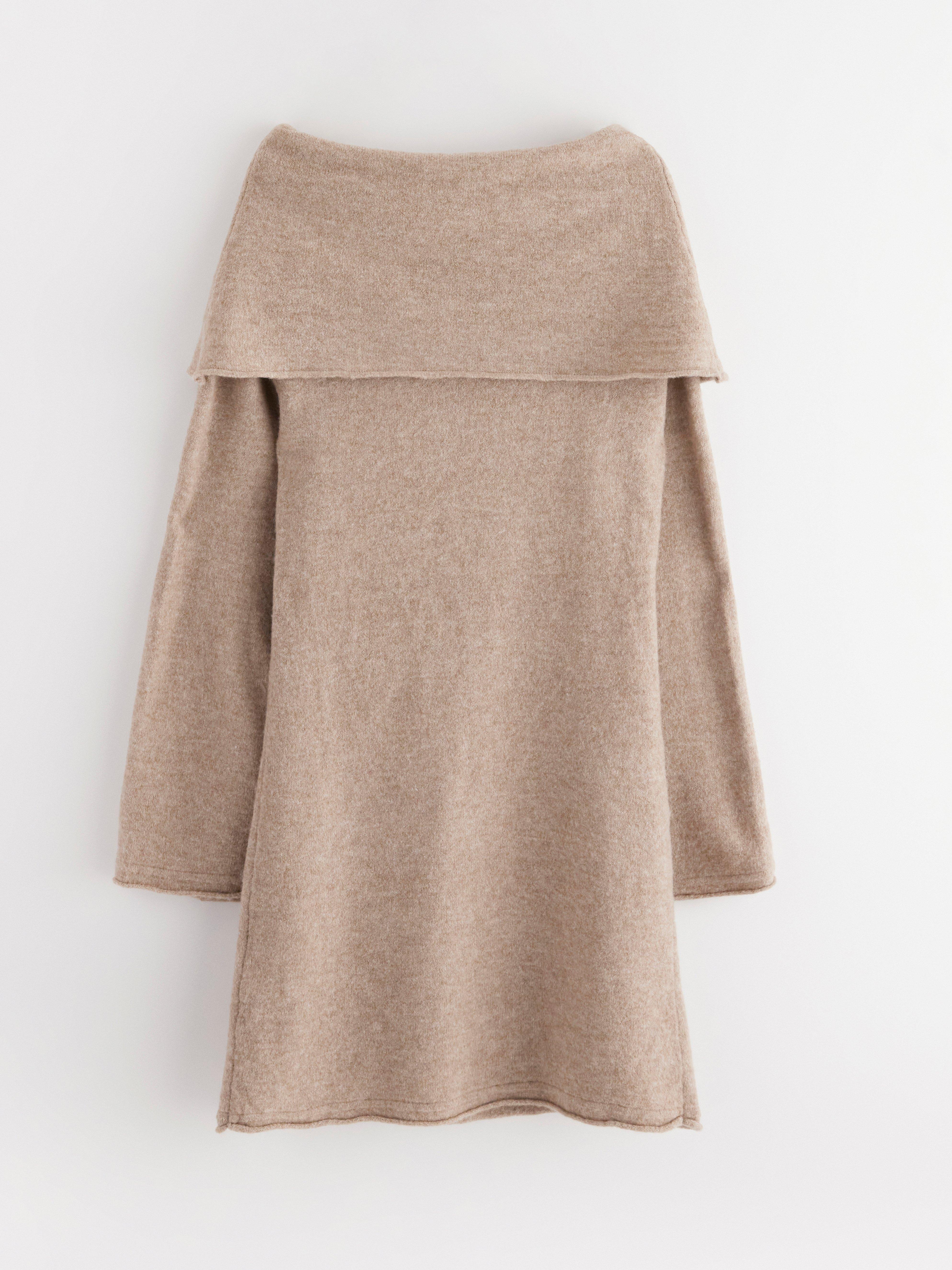 Minivestido de punto color beige