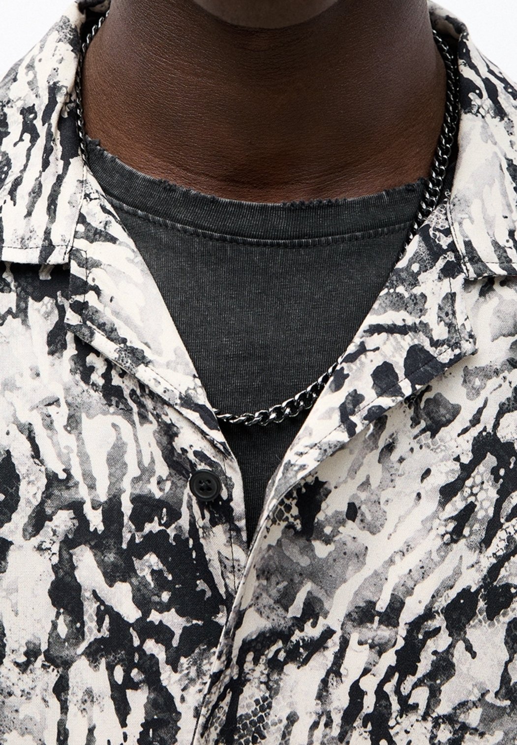 PULL&BEAR shirt - zwart