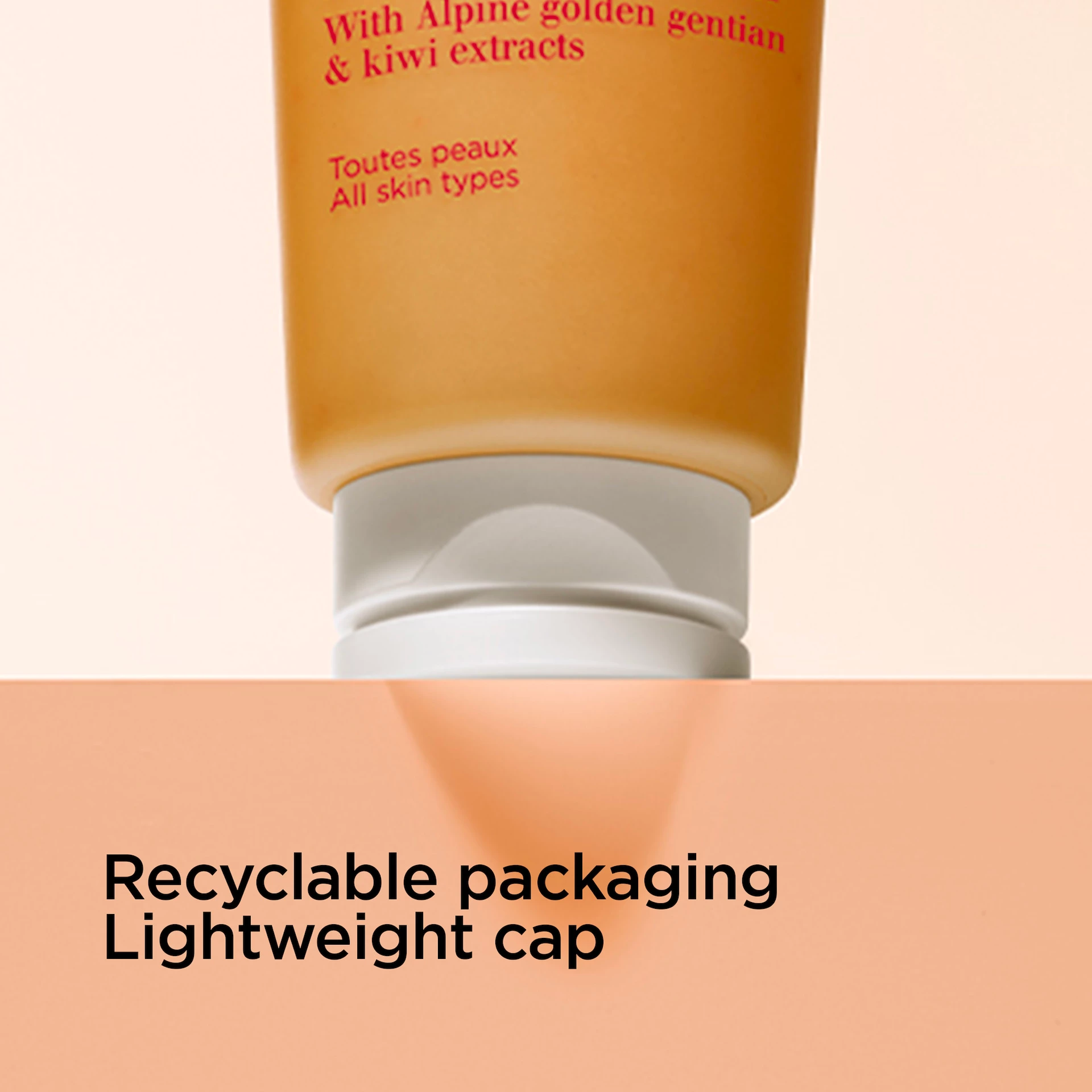 Egylépéses gyengéd hámlasztó arctisztító 125 ml - Clarins
