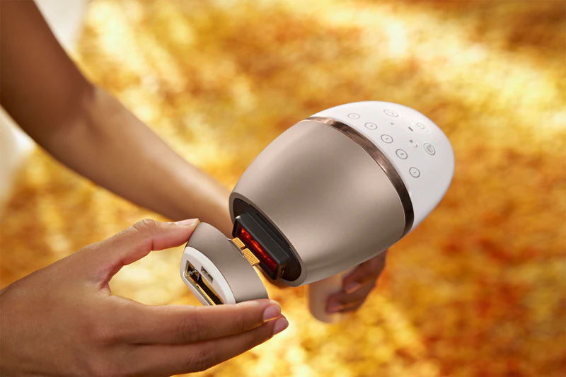 Philips Lumea IPL 9900 SkinAI BRI950/01 Depiladora IPL para corpo, rosto, zona do biquíni e axilas