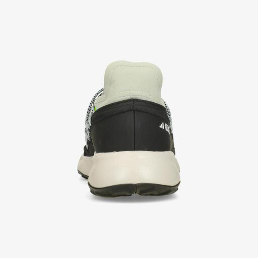 adidas Terrex Voyager 21