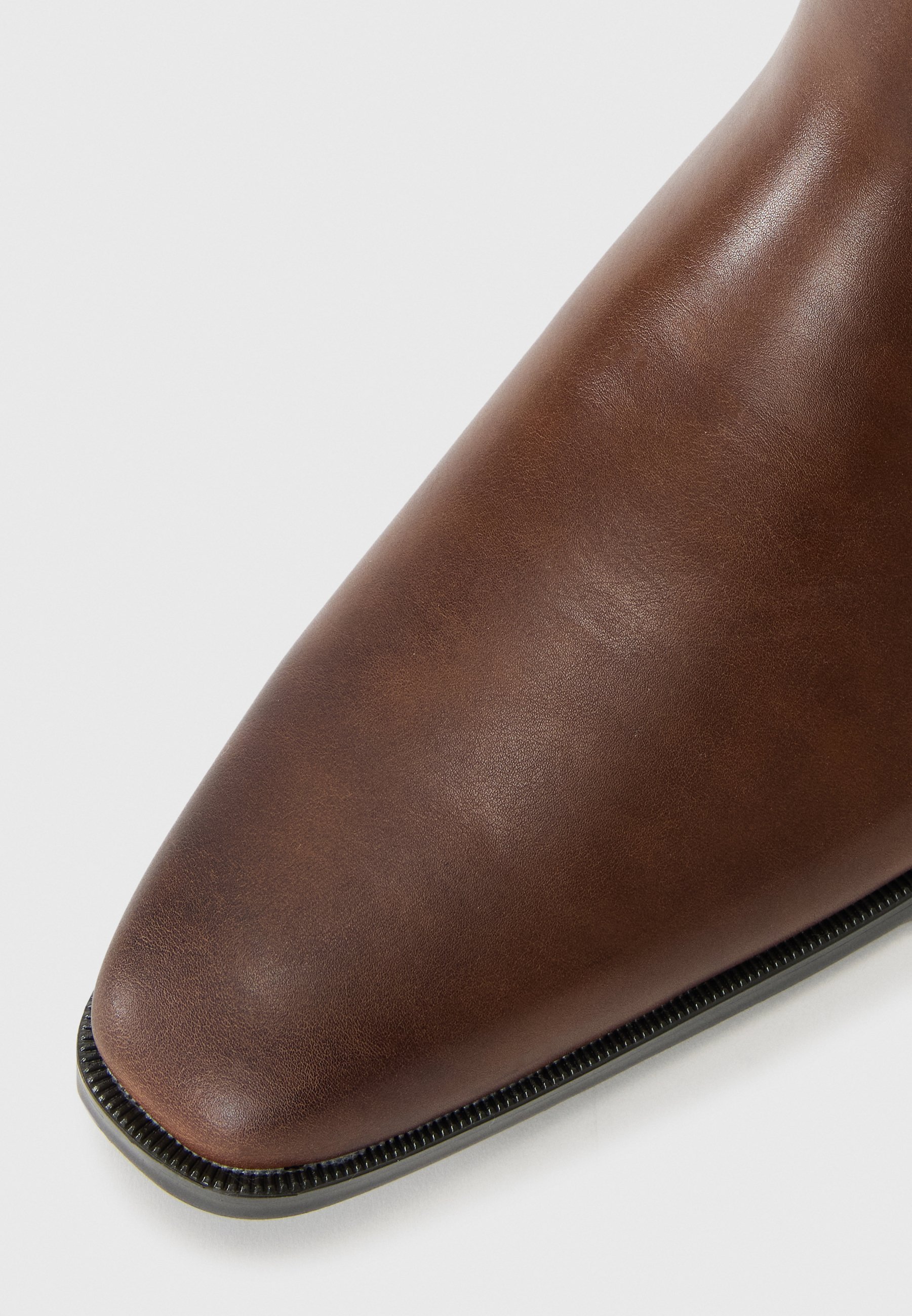 Gležnarji Pier One Classic - konjak