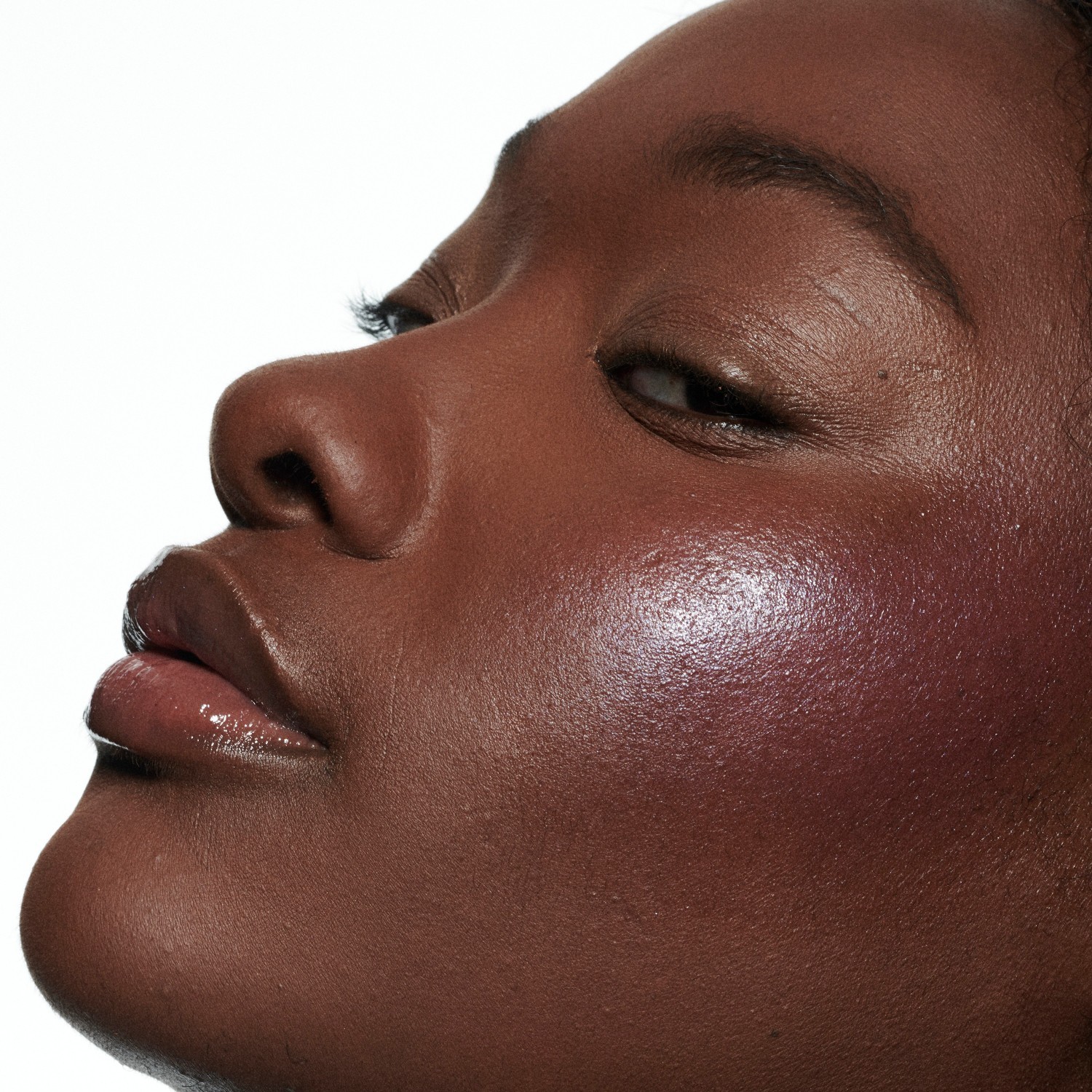 MAC Blush Strobe Strobe Beam šķidrais vaigu sārtums - 4,3 ml