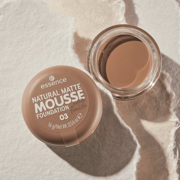 Essence Natural Matte 03 tonālā krēma putas<br>15g