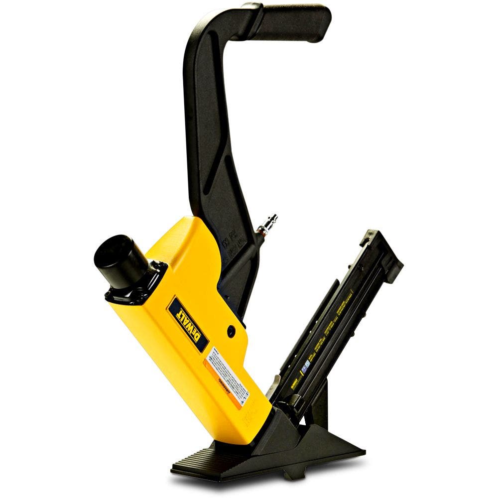 Pavimentadora pneumática DEWALT Secret Flooring de 38 a 50 mm com martelo DPF1550-XJ