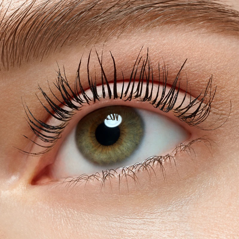 essence lash WITHOUT LIMITS маскара за згушњавање и продужавање