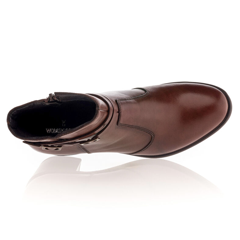 Braune Damenstiefel / Stiefeletten