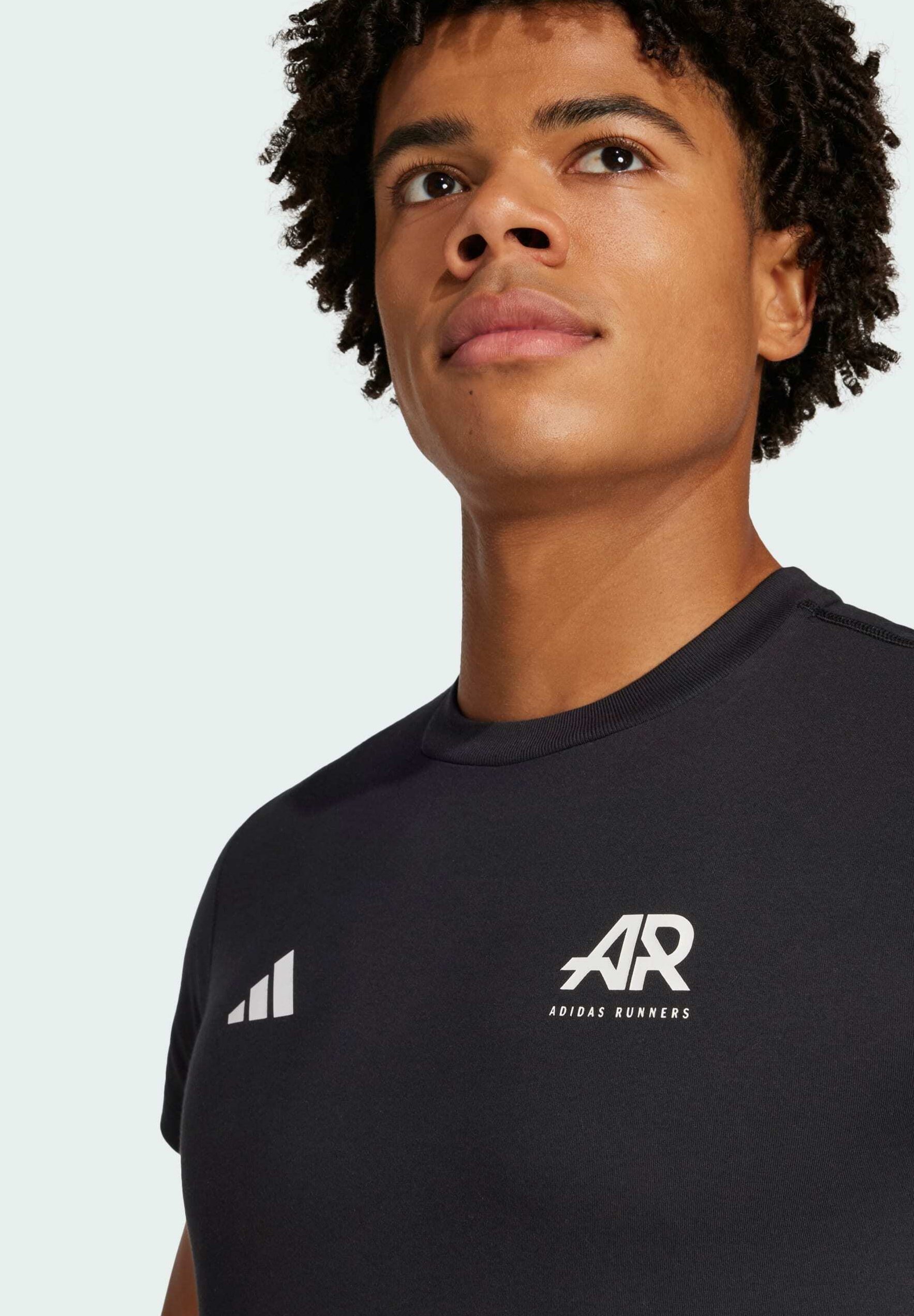 adidas Performance RUNNERS - Tricou cu imprimeu - negru
