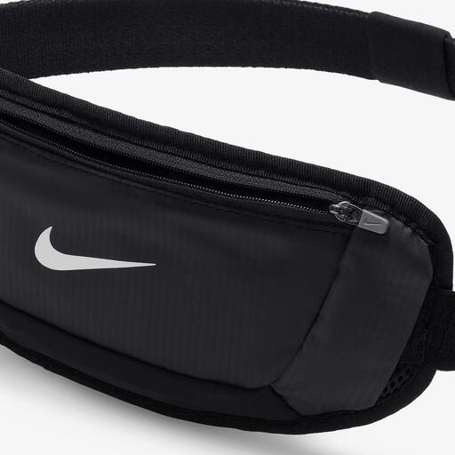 Nike Challenger