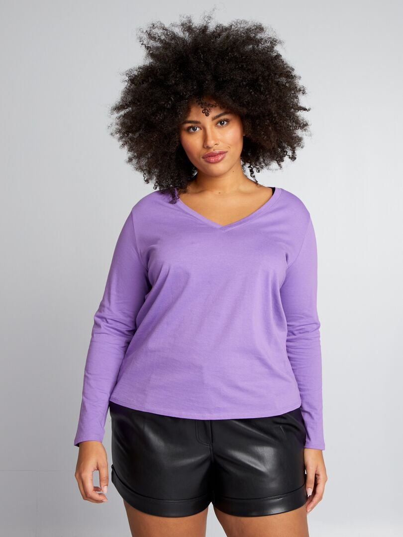 Camiseta básica de manga larga y cuello en V - MORADO
