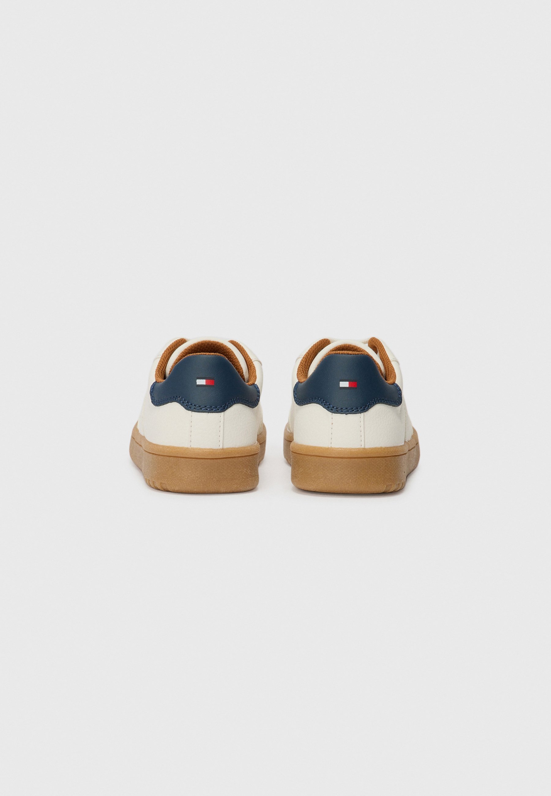 Tommy Hilfiger JACK UNISEX - Scarpe da ginnastica - beige/bianco sporco/blu