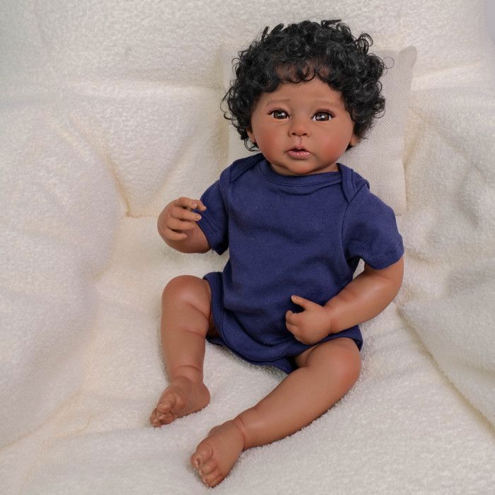 Poupée Reborn - Raven -Peau brune - Cheveux bouclés - 50 cm - Corps souple - Cadeau idéal pour Noël et un anniversaire